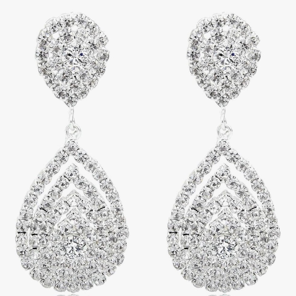 🌟 3/$20 Eligible! Silver Tone Rhinestone Teardrop Earrings